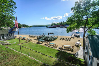 Proctors Lakehouse Cottages on Lake Winnipesaukee