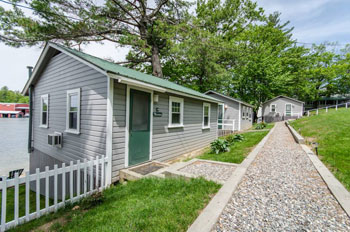 Proctors Lakehouse Cottages on Lake Winnipesaukee