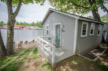 Proctors Lakehouse Cottages on Lake Winnipesaukee